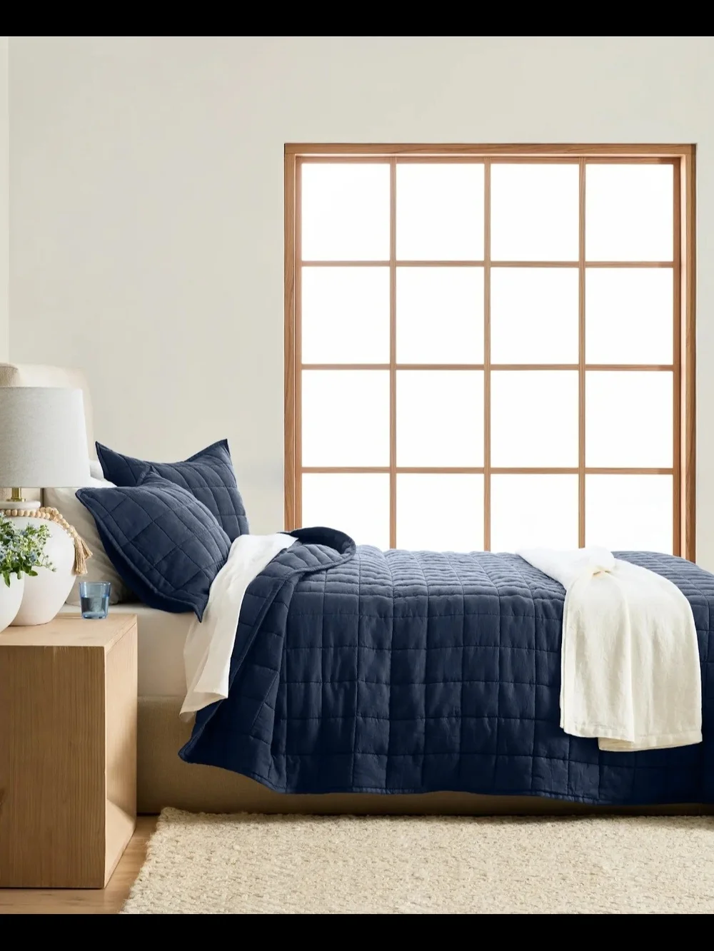 Quince European King/ Cal King Linen Navy Box Quilt Good Condition